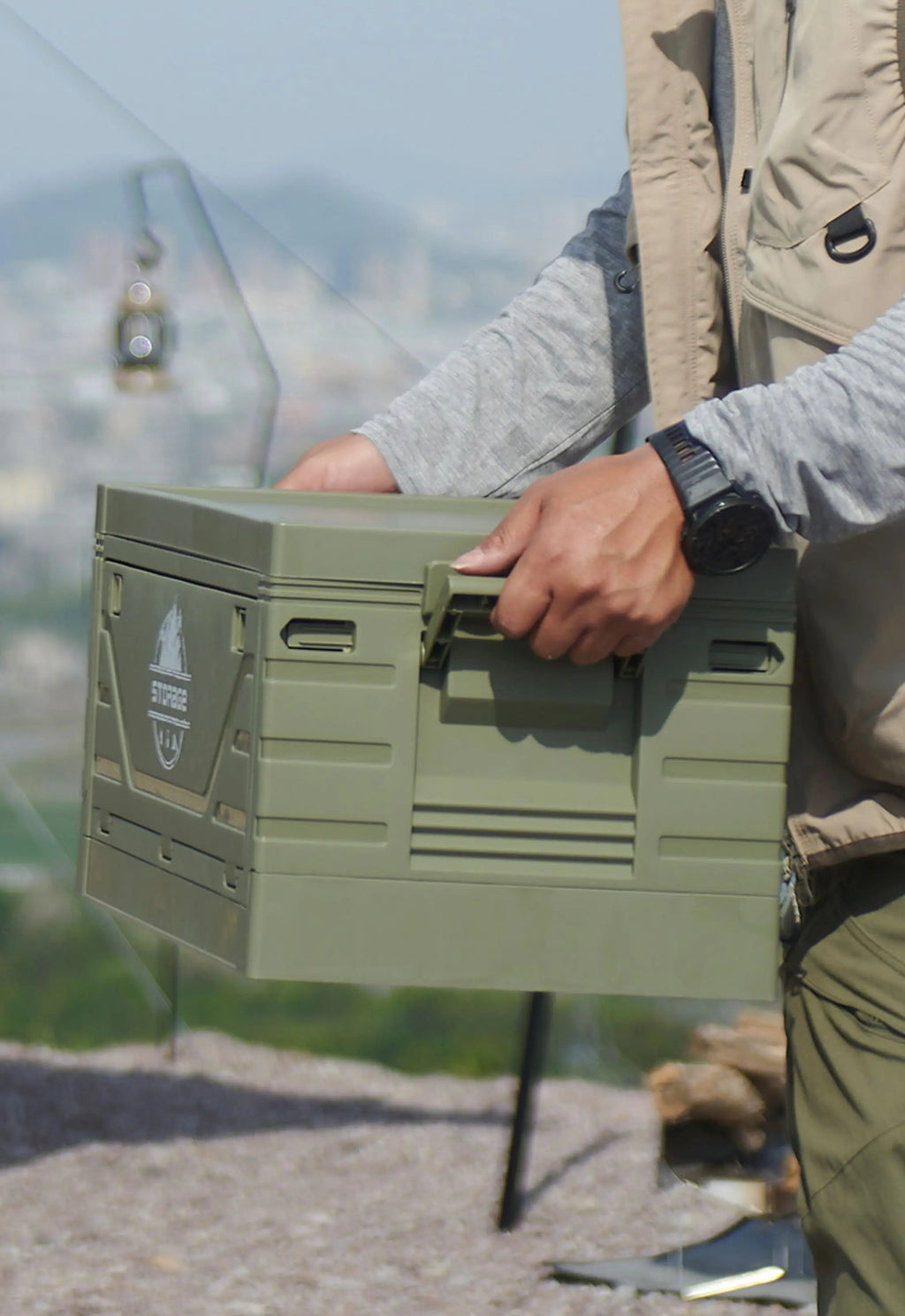 62L Portable Camping Storage Box with Folding Doors & Detachable Shelf