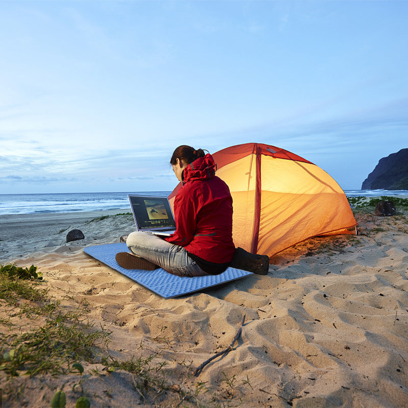 Outdoor Camping Folding Foam Mat – XPE Egg Crate Moisture-Proof Sleeping Pad for Tent & Picnic